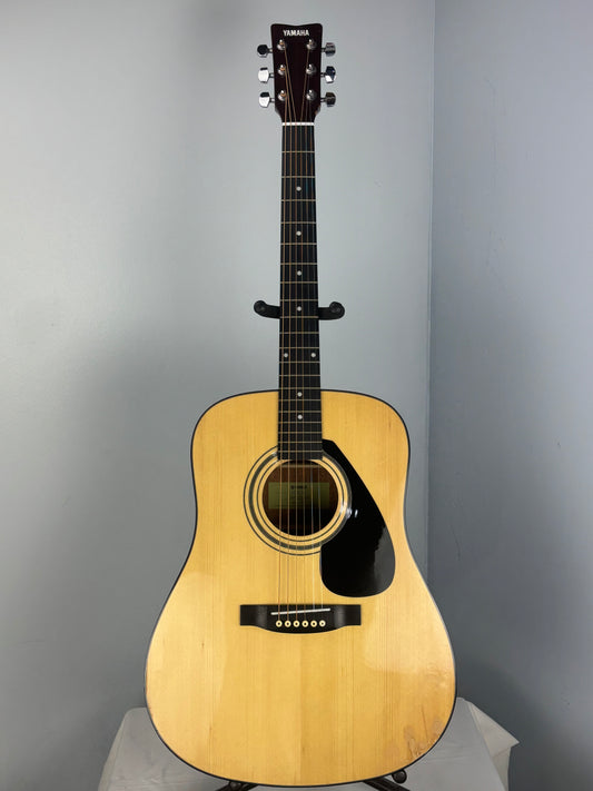 Yamaha FD01S Solid-Top Dreadnought Acoustic Guitar
